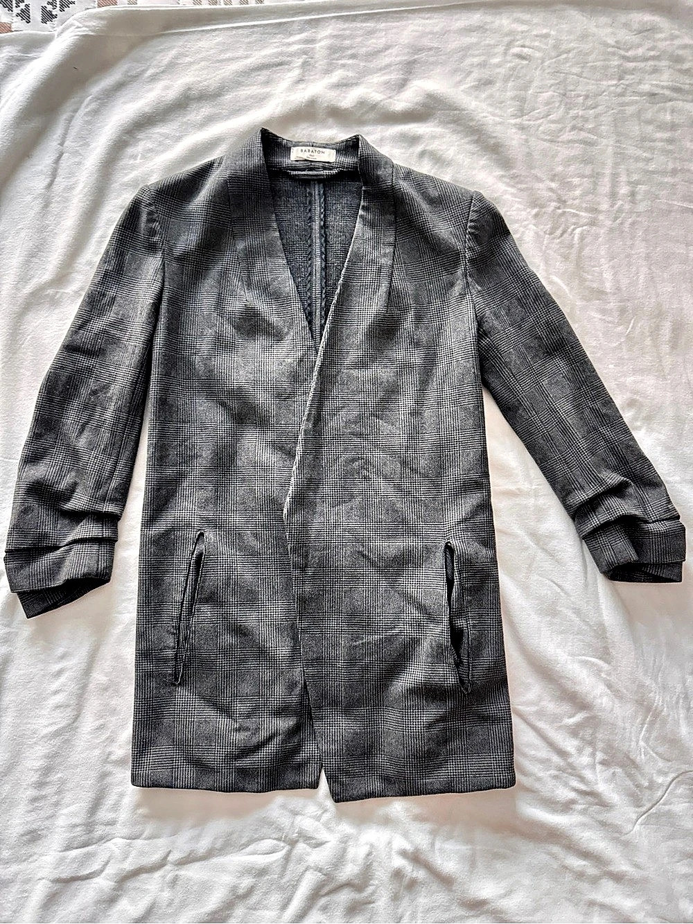 Babaton Open-Front Power Blazer Plaid Gray & Black Small